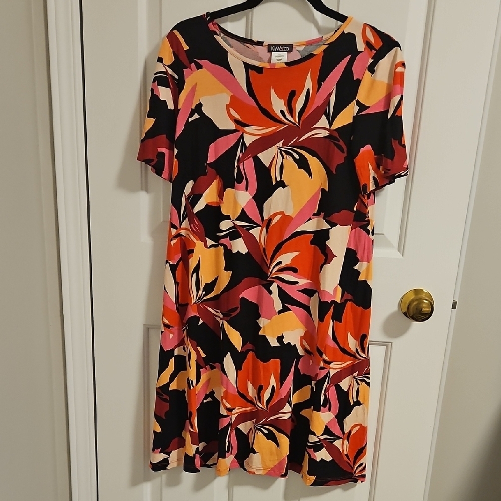 💖$5 Add To Bundle Kim & Co  Orange and Black Mini Sundress Crew Neck 💖